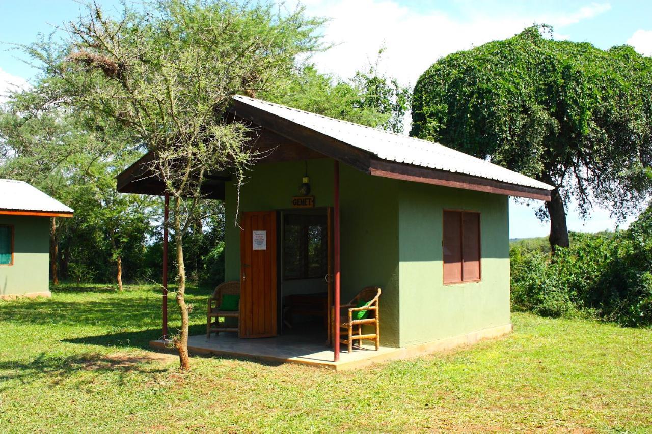 Red Chilli Rest Camp Hotel Paraa Exterior photo