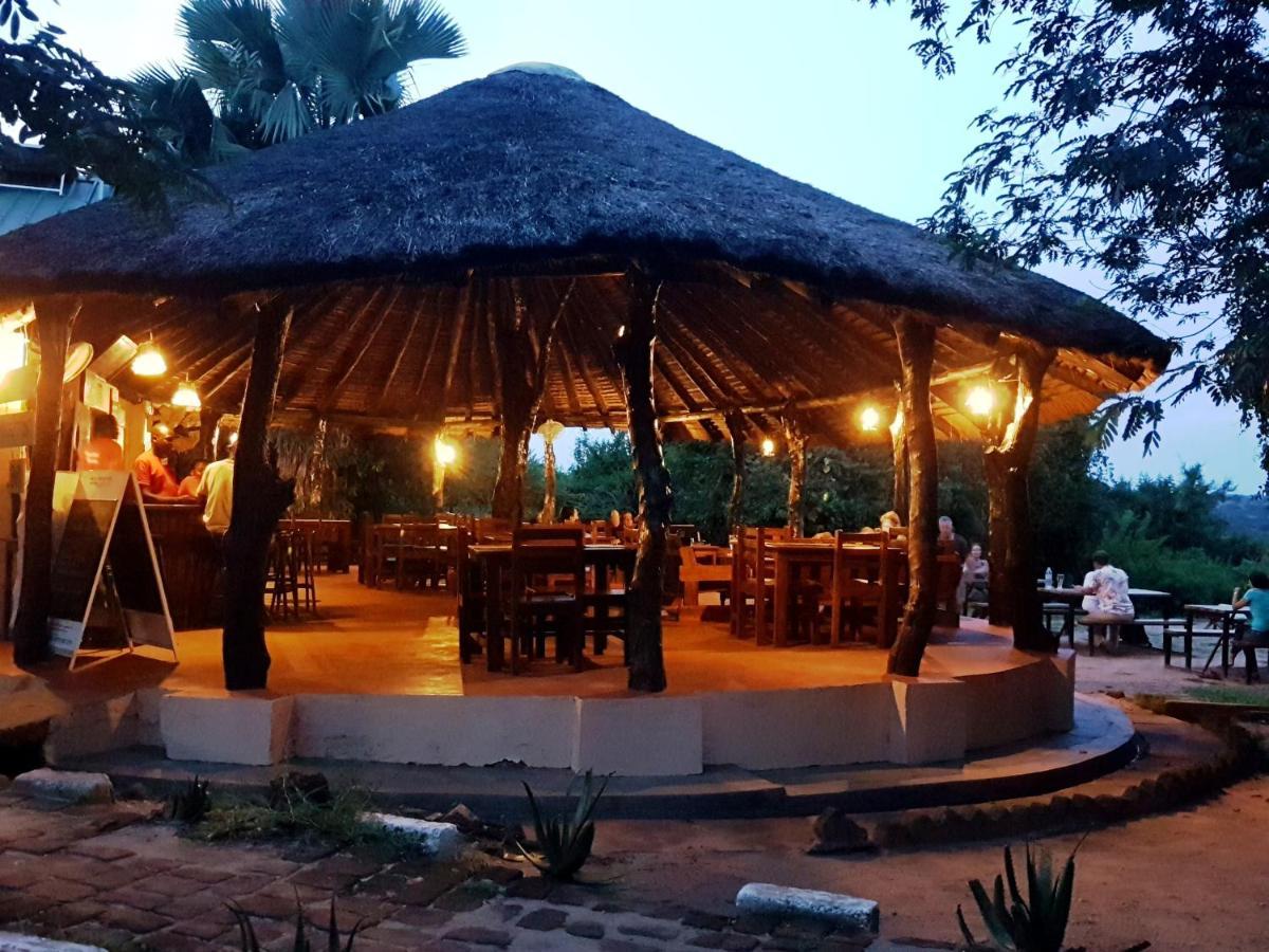 Red Chilli Rest Camp Hotel Paraa Exterior photo